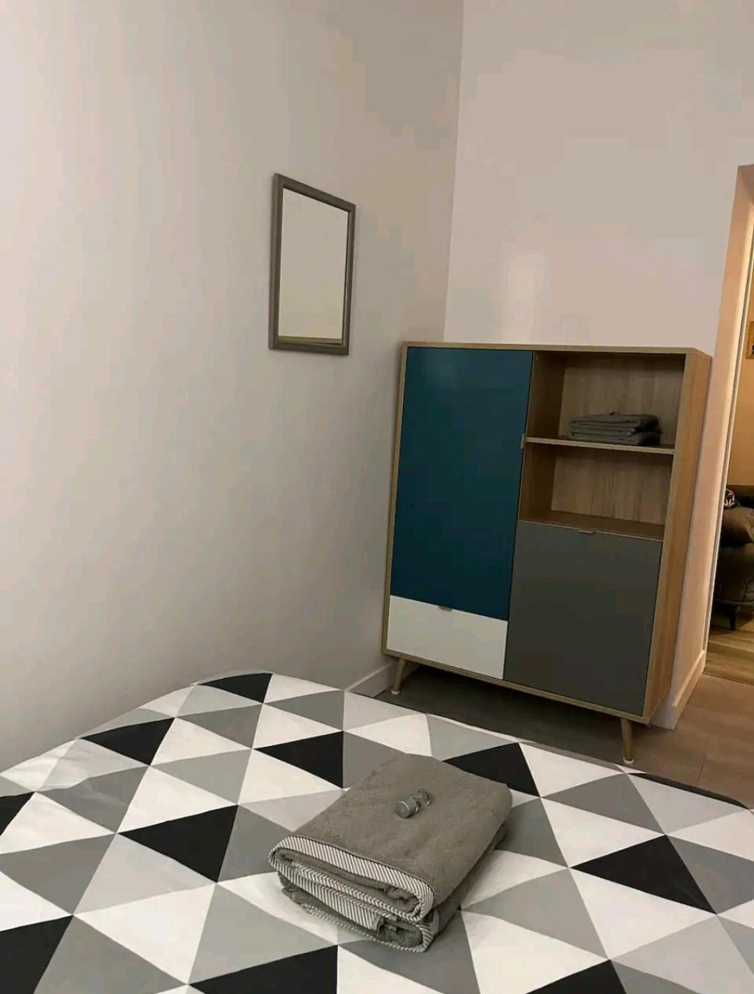La Petite Maison Tahet, 2 Pers Avec Terrasse Basse-Indre Exterior foto